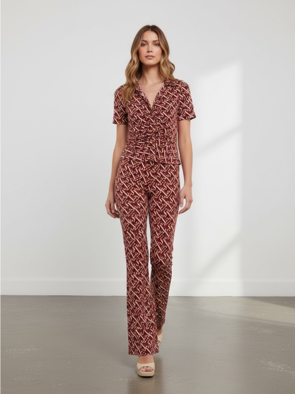 Wayf Brown Printed Short-Sleeve Boot-Cut Jumpsuit - Picture 2 of 3